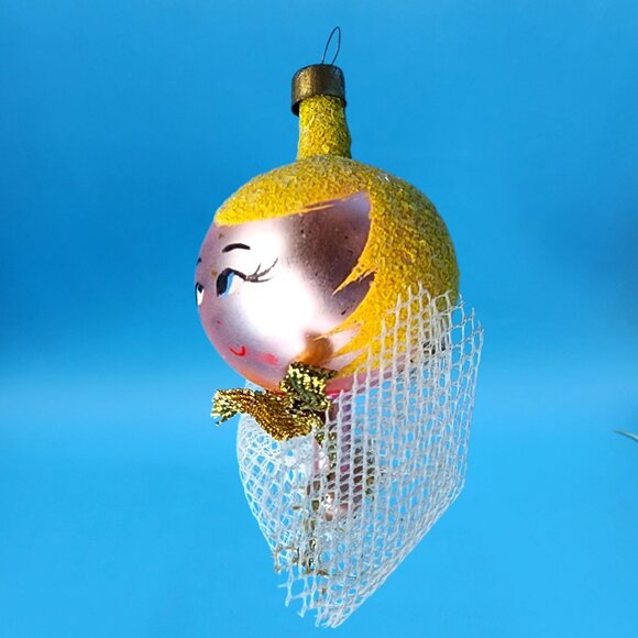 Vintage Pink Glass Angel Ornament Japan 1960s Yellow Glitter Hair Gold Bow v1 - Picture 4 of 10